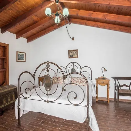Сasa de vacaciones Casa Mercedes *